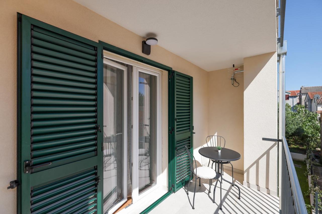 Apartments Mila Sveti Filip i Jakov Εξωτερικό φωτογραφία