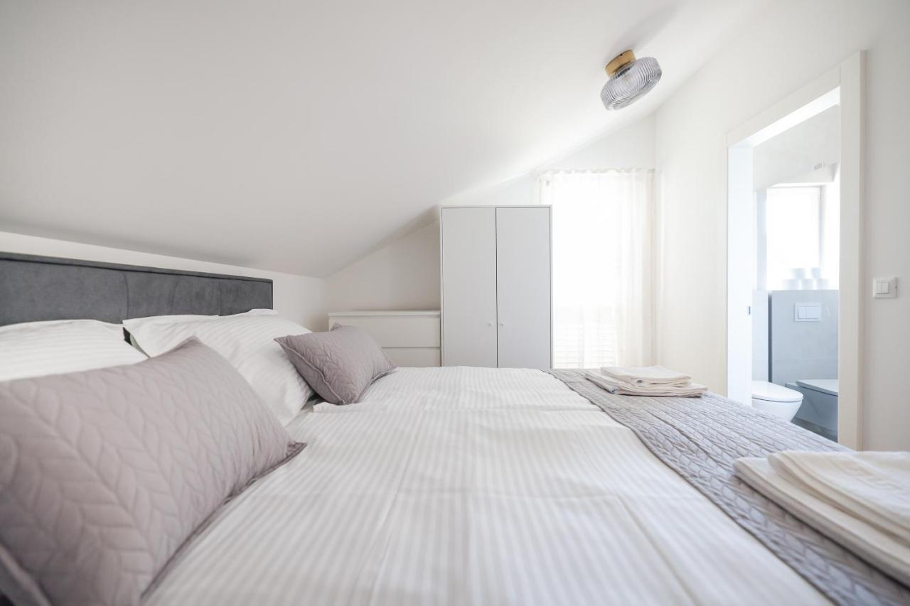 Apartments Mila Sveti Filip i Jakov Εξωτερικό φωτογραφία
