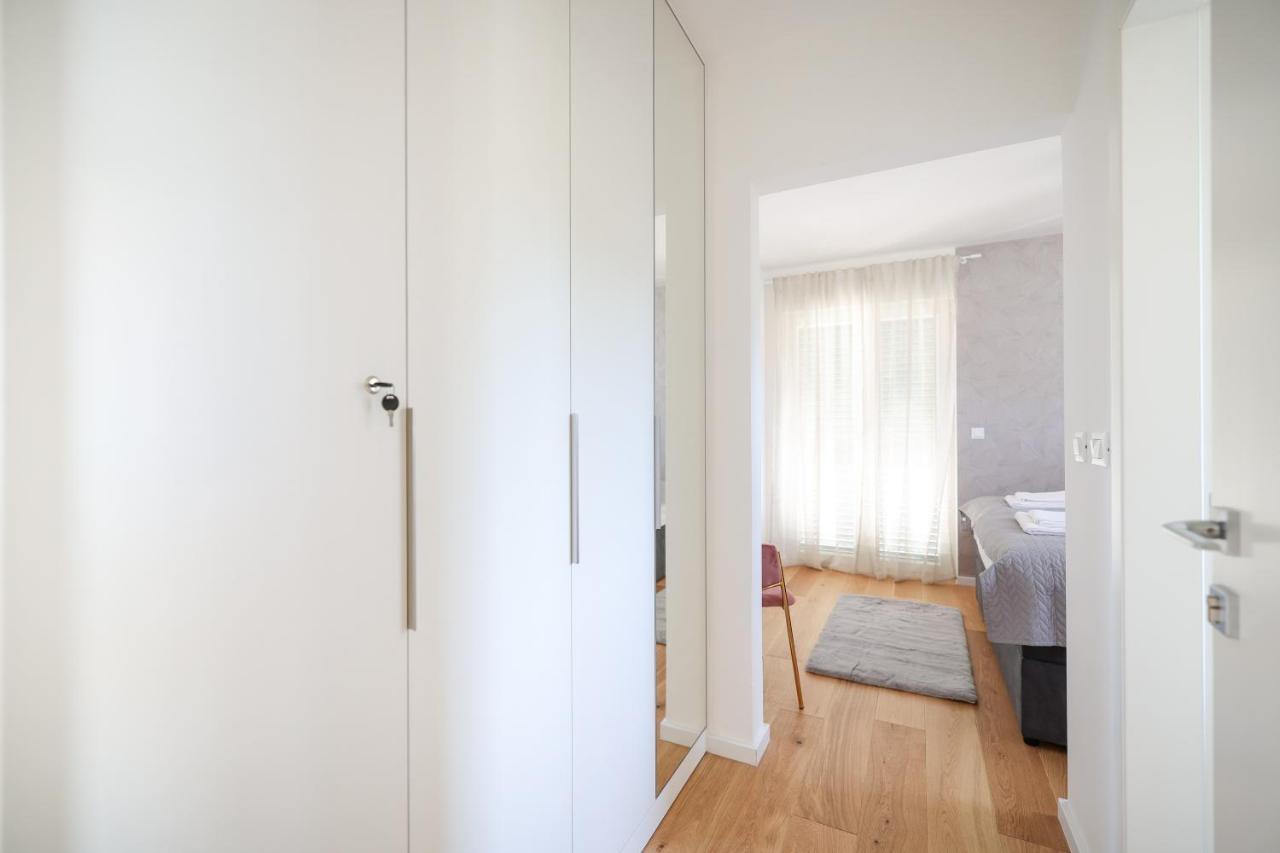 Apartments Mila Sveti Filip i Jakov Εξωτερικό φωτογραφία