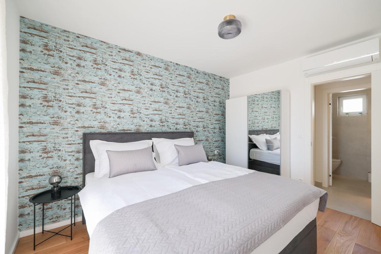 Apartments Mila Sveti Filip i Jakov Εξωτερικό φωτογραφία