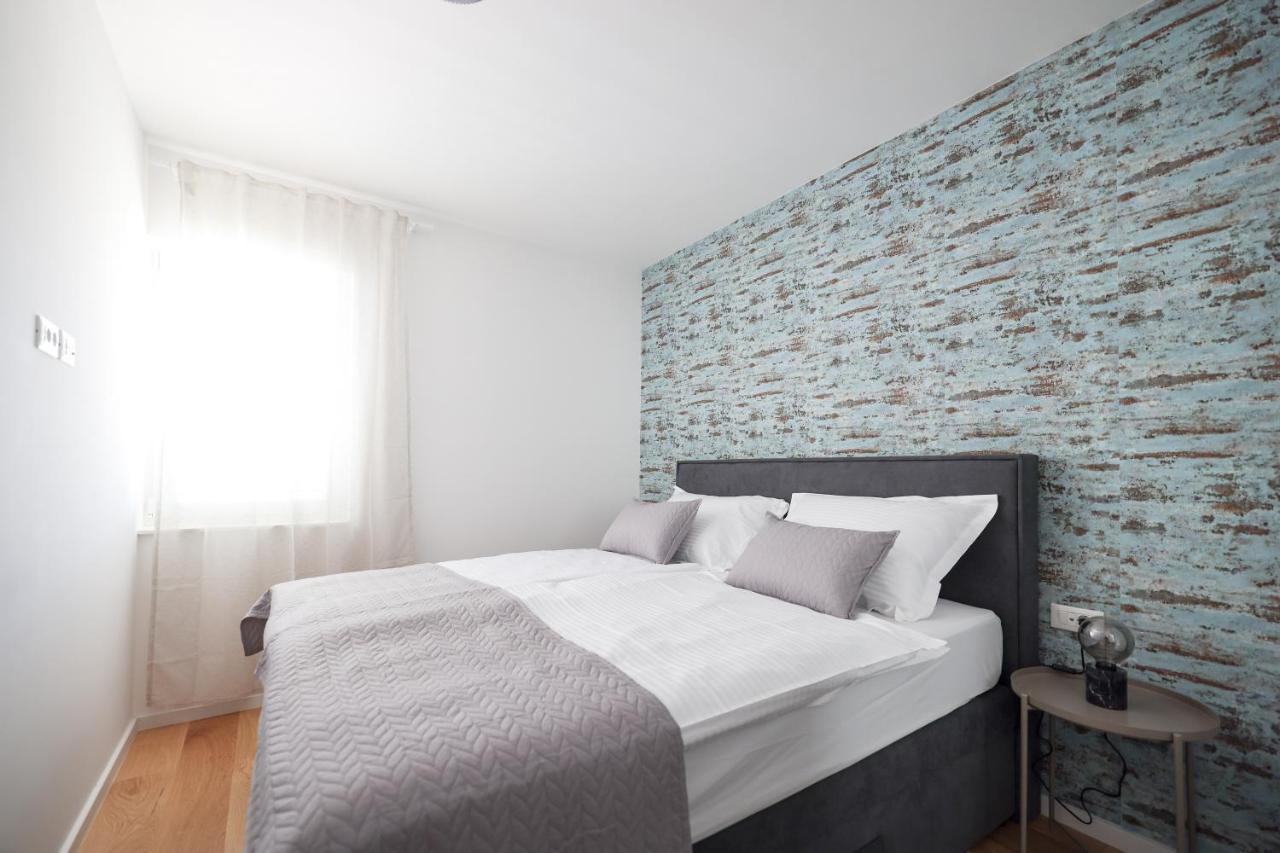 Apartments Mila Sveti Filip i Jakov Εξωτερικό φωτογραφία