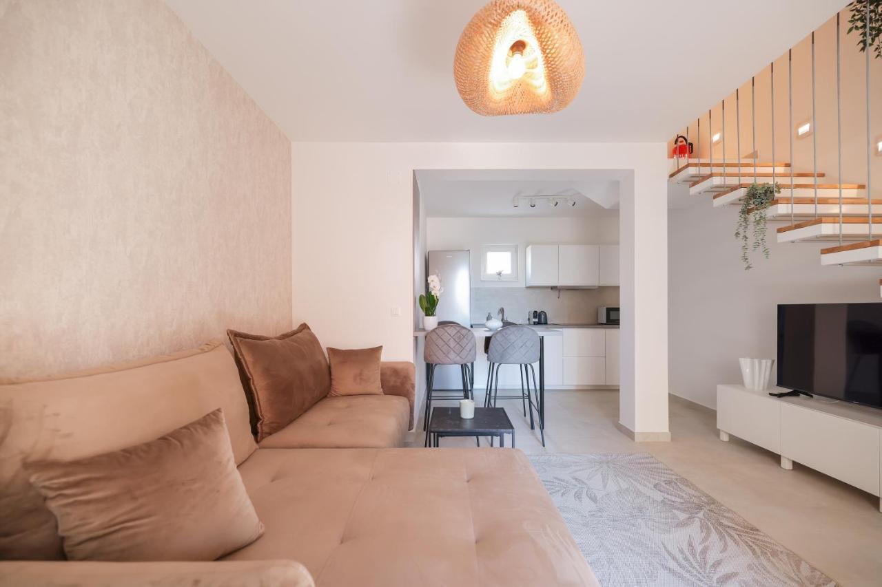 Apartments Mila Sveti Filip i Jakov Εξωτερικό φωτογραφία